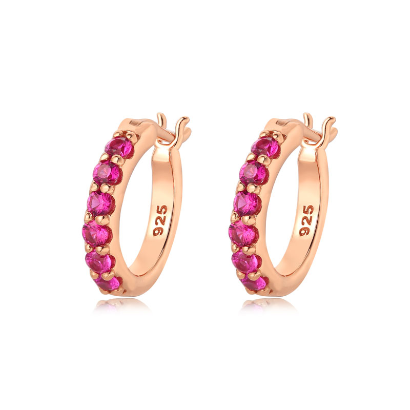 Серьги-кольца с разноцветными цирконами, покрытые розовым золотом