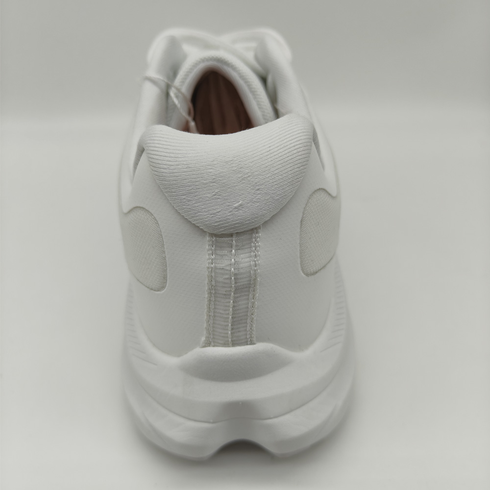 Lightweight mesh sports shoes Lightweight mesh sports shoes