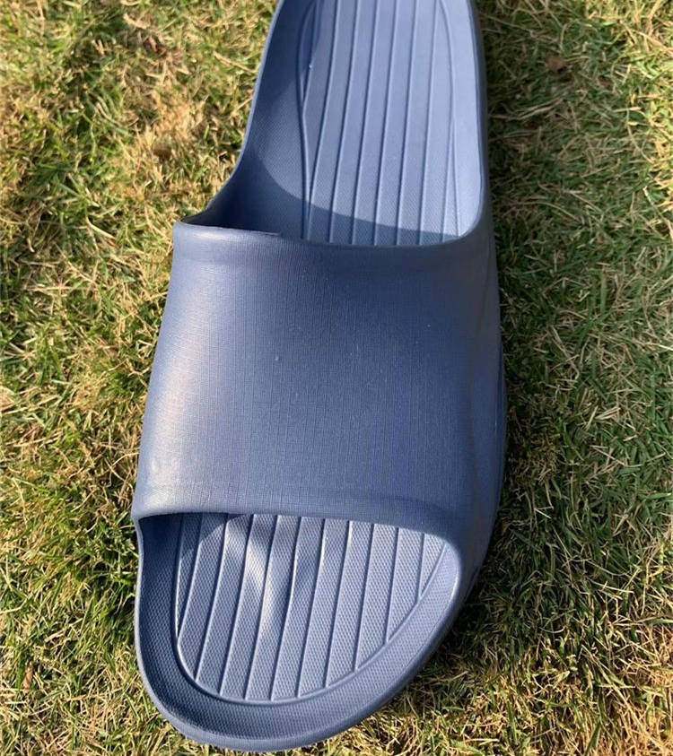 Soft Non-Slip PVC Slippers Soft Non-Slip PVC Slippers